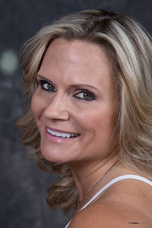 Stephanie-7699-Edit